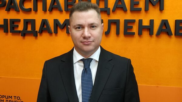 Лущ: кого и как вербуют западные спецслужбы накануне выборов в РФ? - Sputnik Беларусь