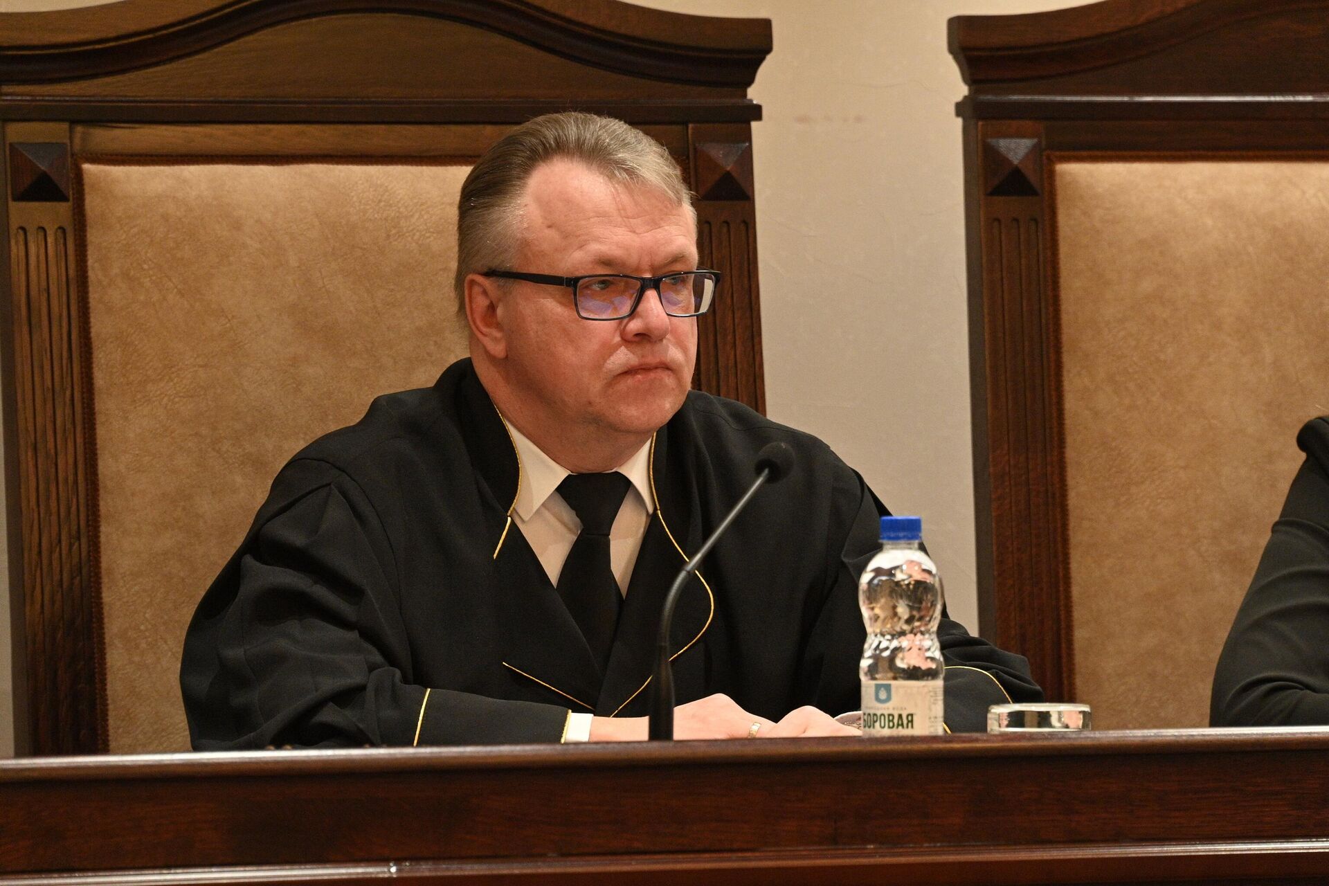 Председательствующий на процессе судья Сергей Кондратьев - Sputnik Беларусь, 1920, 18.03.2024