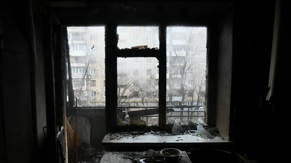 Жилой дом Донецка подвергся обстрелу со стороны ВСУ, архивное фото - Sputnik Беларусь