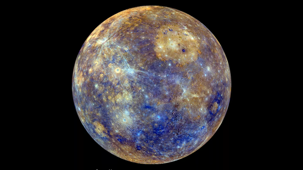 Снимок Меркурия в искусственных цветах, отражающих минералогические и химические свойства приповерхностного грунта - Sputnik Беларусь