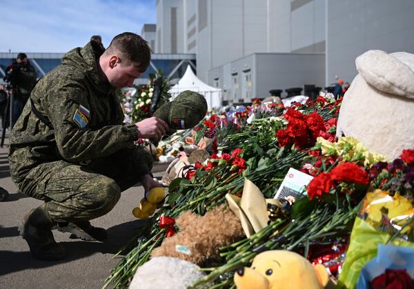 Девять дней со дня теракта в Крокус Сити Холл - Sputnik Беларусь