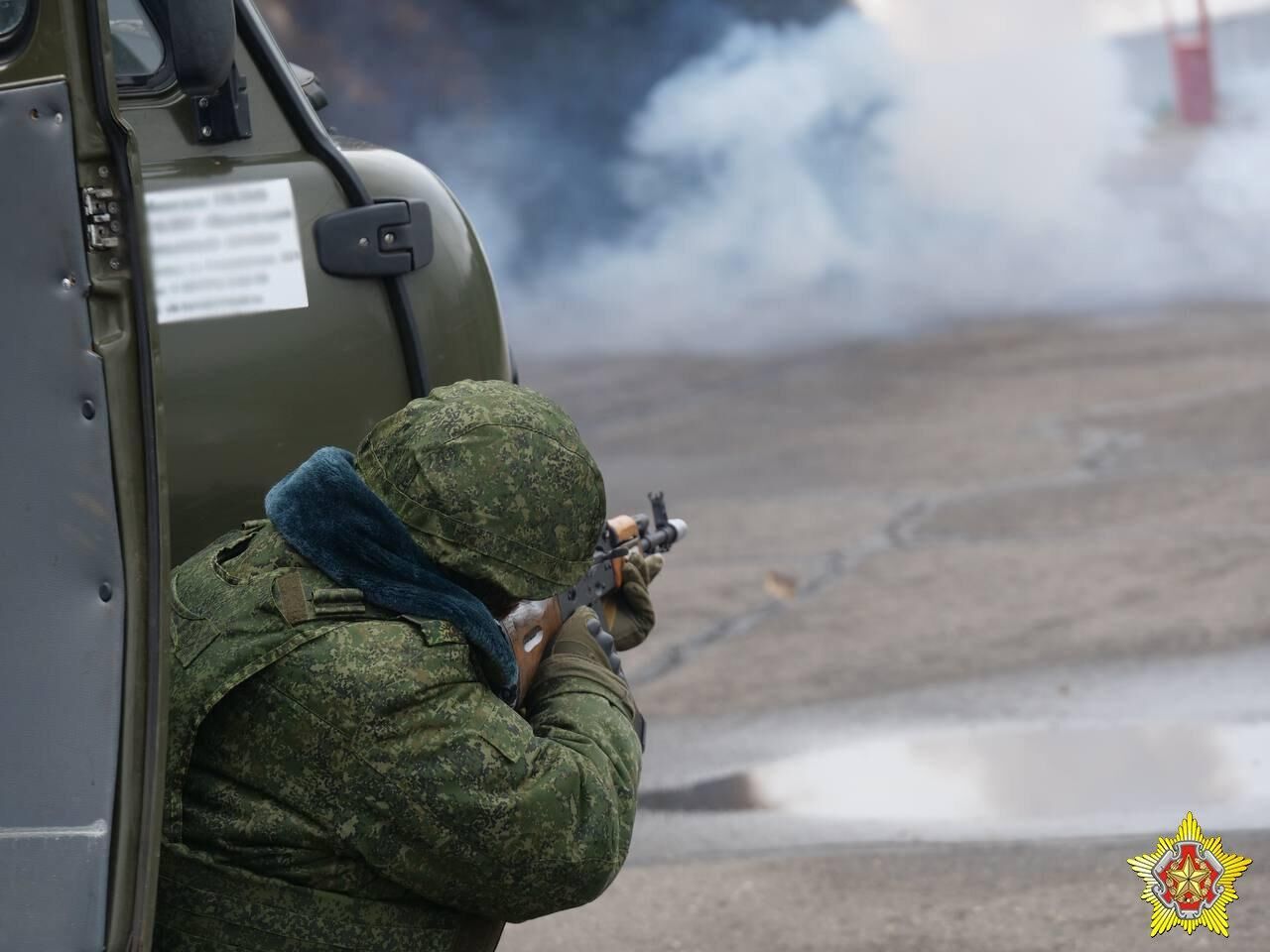 В Вилейке защитили важный объект от диверсантов в ходе учений - 23.04.2024,  Sputnik Беларусь