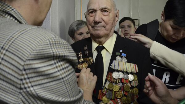 Ветеран ВОВ рассказал, как участвовал в битве за украинские земли - Sputnik Беларусь