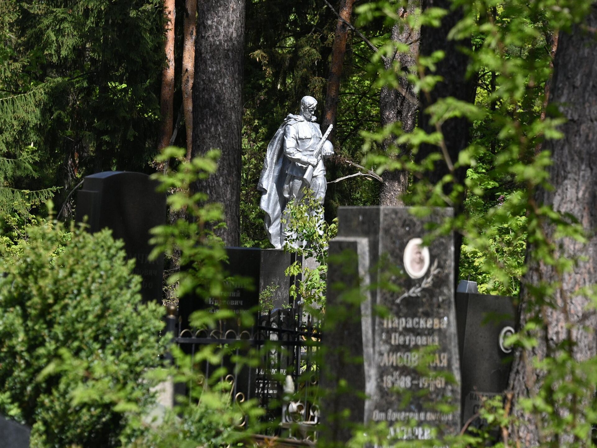 Где хоронят известных белорусов