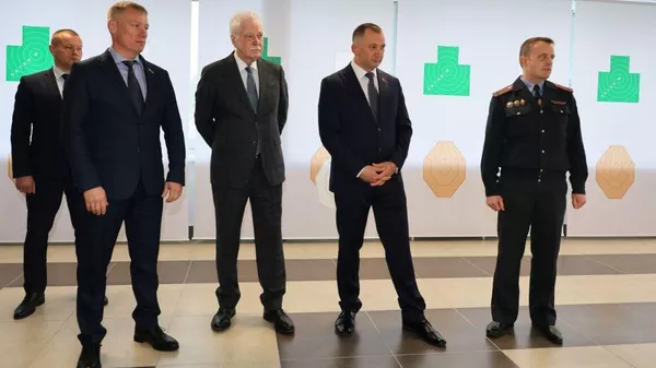 Борис Грызлов в Центре подготовки, повышения квалификации и переподготовки кадров МВД - Sputnik Беларусь