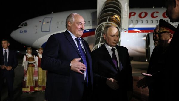 Александр Лукашенко и Владимир Путин в Минске - Sputnik Беларусь