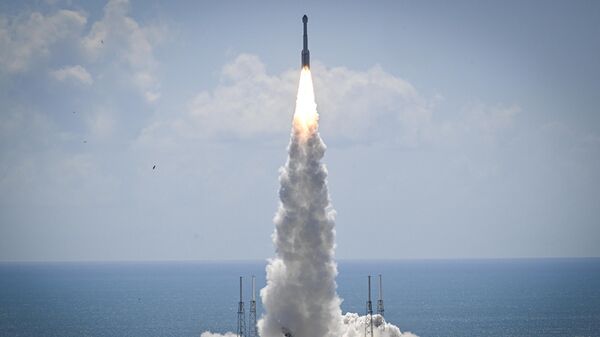Ракета Atlas V с кораблем Starliner и астронавтами на его борту отправилась к МКС - Sputnik Беларусь