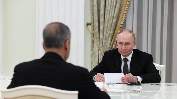 Президент Владимир Путин встретился с главой МИД Турции Хаканом Фиданом - Sputnik Беларусь