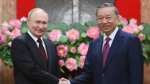 Пресс-конференция Владимира Путина и То Лама во Вьетнаме – трансляция - Sputnik Беларусь