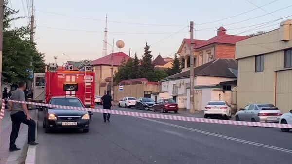 В Дагестане совершены вооруженные нападения на храмы и синагогу - Sputnik Беларусь