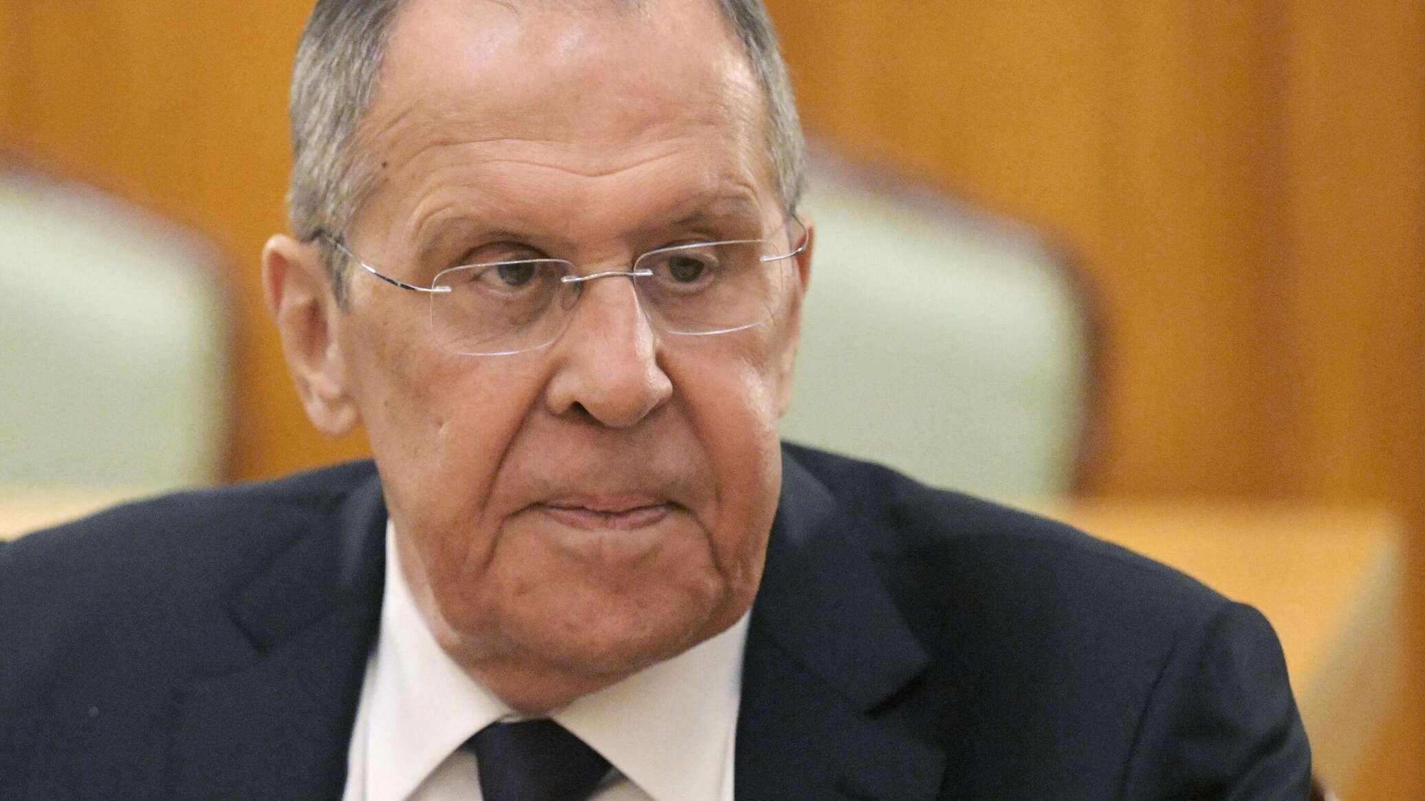 Лавров: Запад ищет замену руководителям Украины, СМИ начали "сливать ...