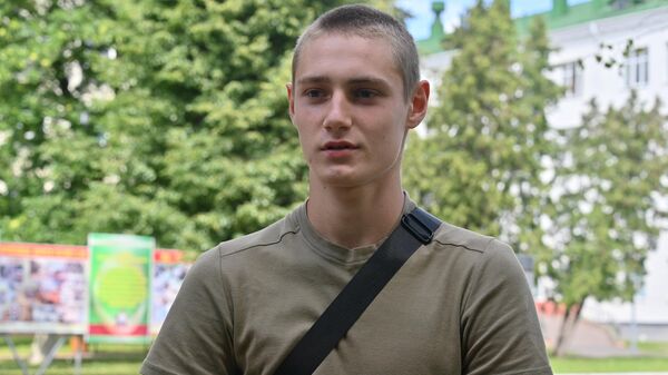 Все детство прятался по подвалам: история раненого подростка из ДНР - Sputnik Беларусь
