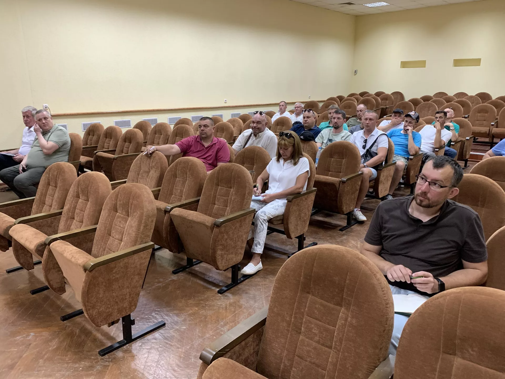 Представители перевозчиков на встрече с властями в Гродно - Sputnik Беларусь, 1920, 28.06.2024