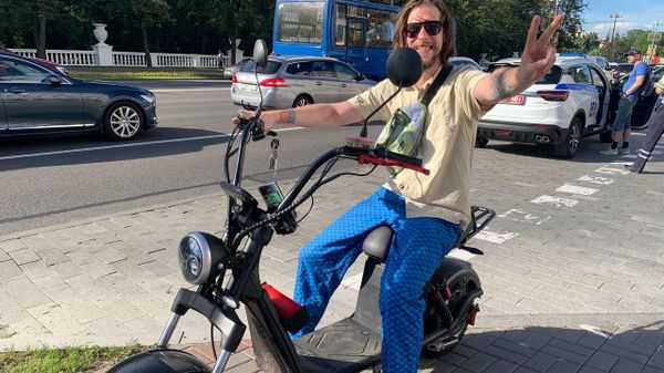 Житель Минска Влад считает, что часто сами пешеходы провоцируют аварийные ситуации - Sputnik Беларусь