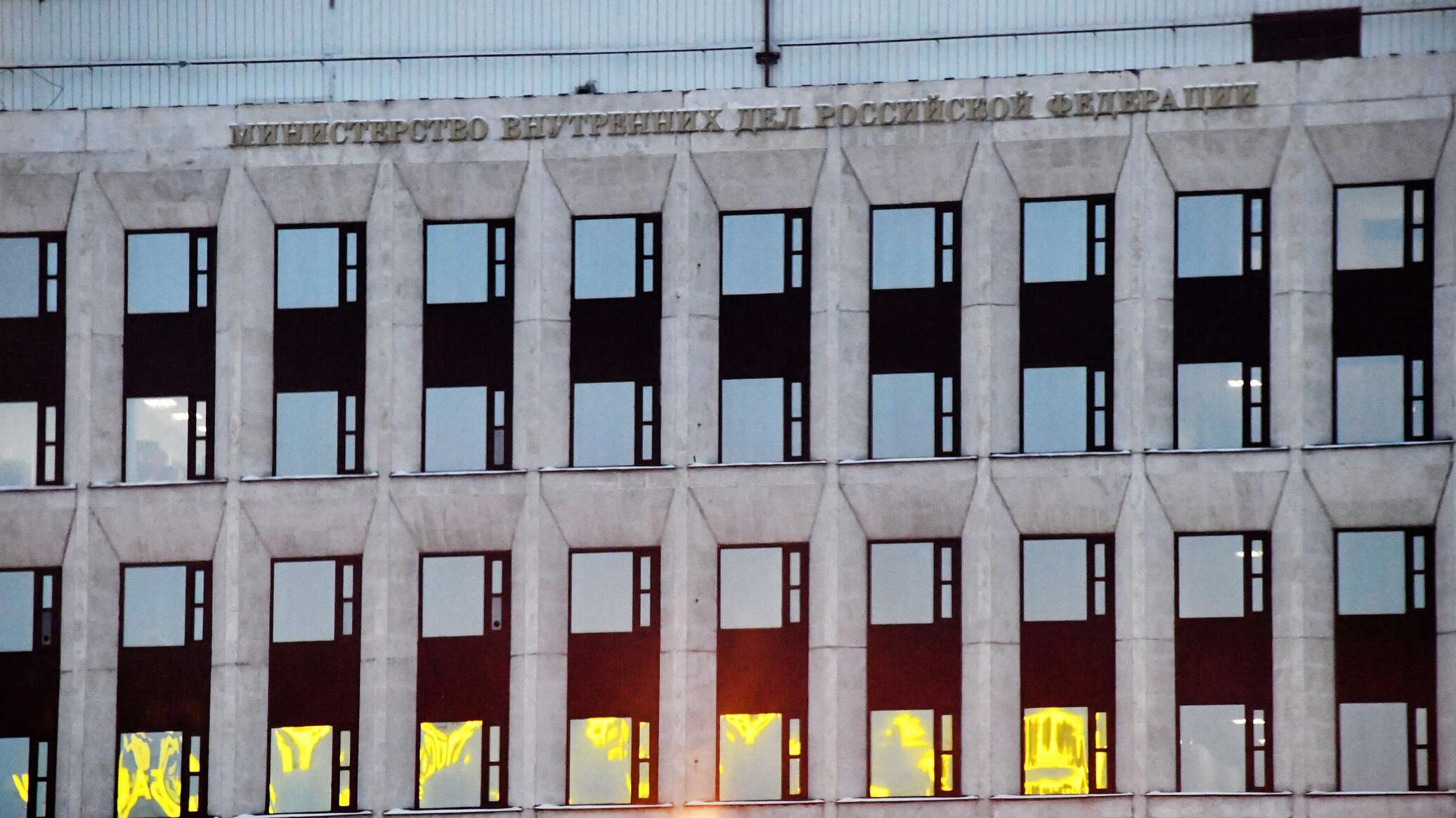 Афера с квартирой известной певицы в Москве: задержана курьер ...