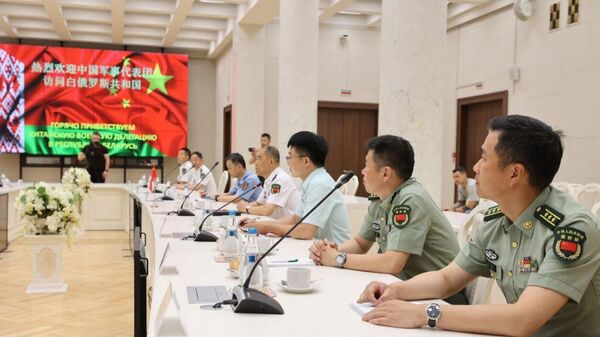 Беларусь и Китай обсудили подготовку военных кадров - Sputnik Беларусь