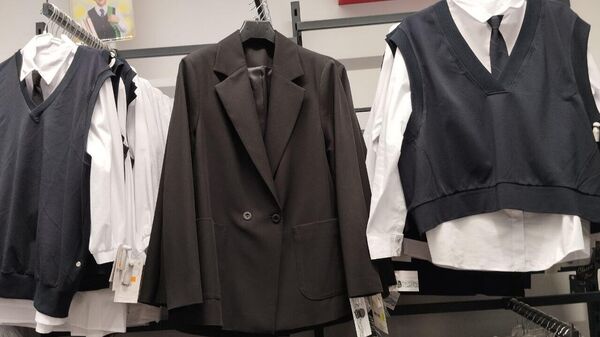 Продажа школьной формы - Sputnik Беларусь