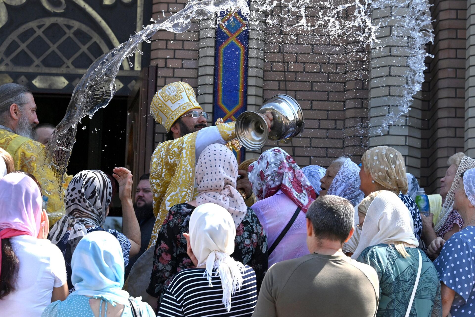 Архимандрит Иоанн, игумен Вознесенского мужского монастыря Луганской епархии  - Sputnik Беларусь, 1920, 27.08.2024