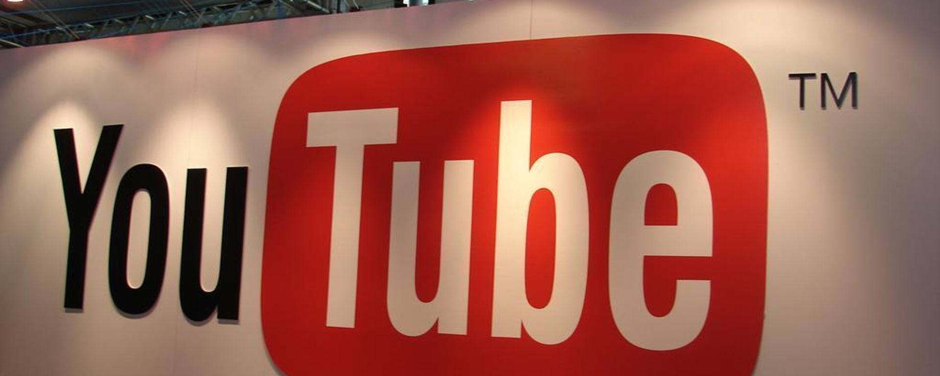 Логотип YouTube - Sputnik Беларусь, 1920, 14.09.2026