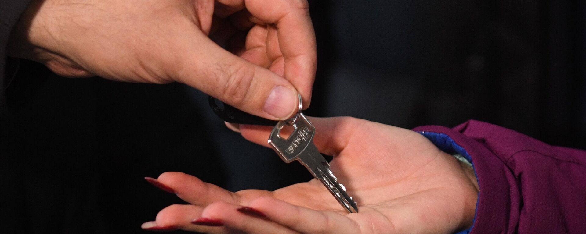 Ключ от квартиры - Sputnik Беларусь, 1920, 19.06.2025