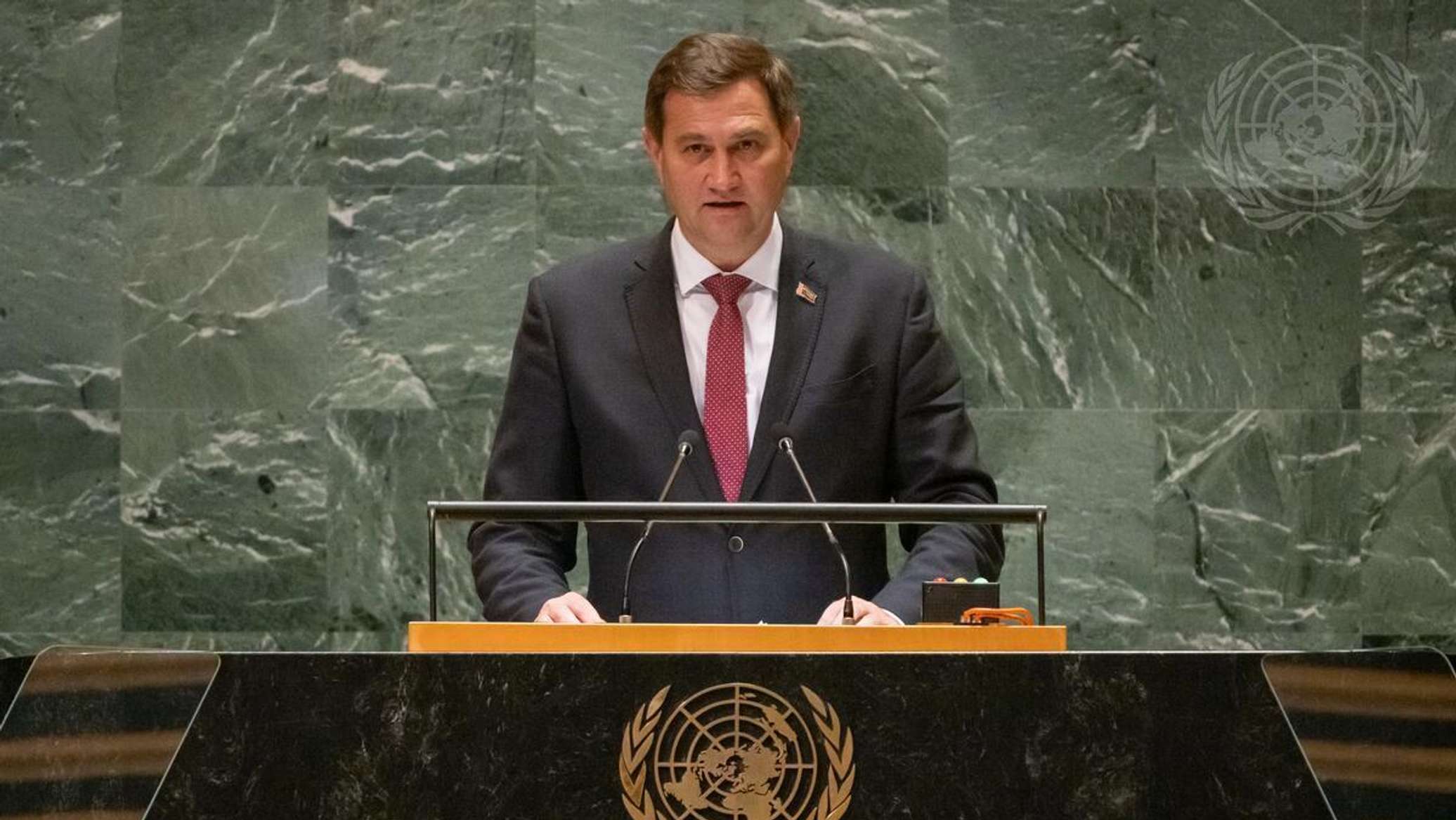 Максим Рыженков обвинил ЕС в затягивании конфликта на Украине