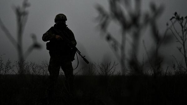 Боевое слаживание штурмовых подразделений и расчетов БПЛА группировки Запад на краснолиманском направлении СВО. - Sputnik Беларусь