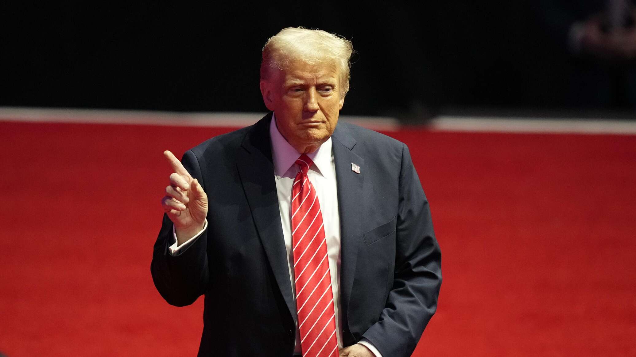 СМИ: Трамп одобрил планы ЦРУ по проведению секретных операций в Венесуэле