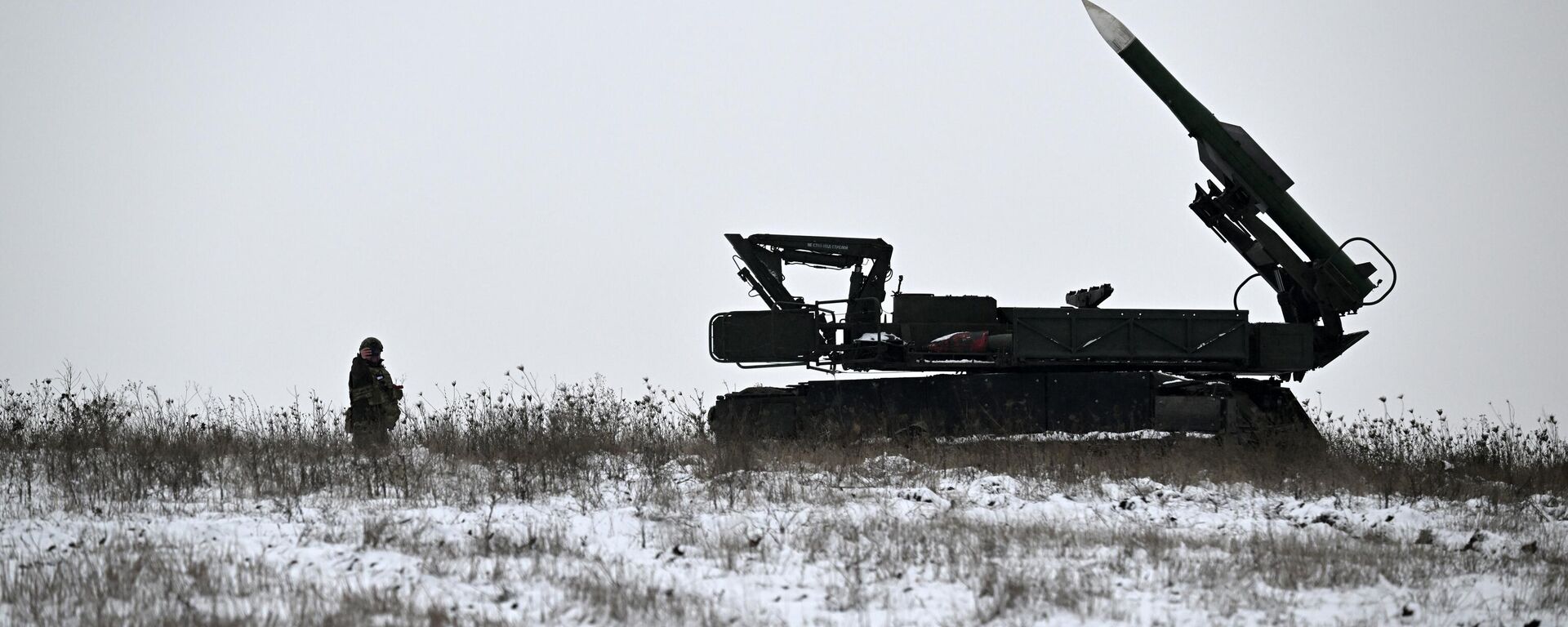 Баявое дзяжурства разліку ЗРК БУК у зоне СВА - Sputnik Беларусь, 1920, 17.12.2025