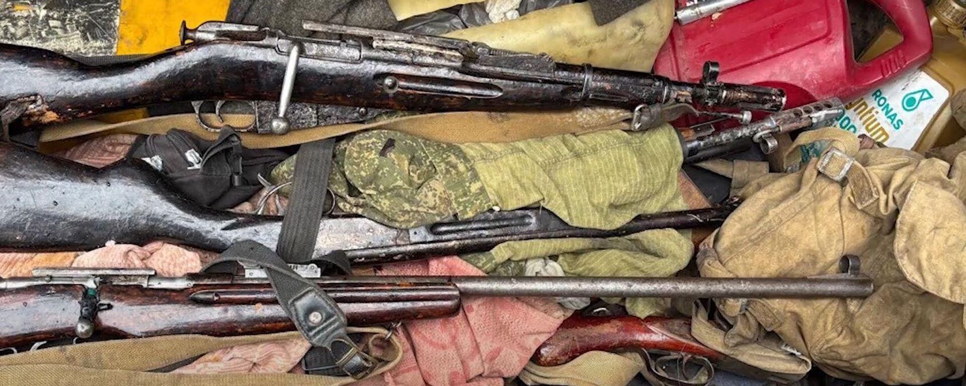 Найденное у мужчины оружие - Sputnik Беларусь, 1920, 27.02.2025