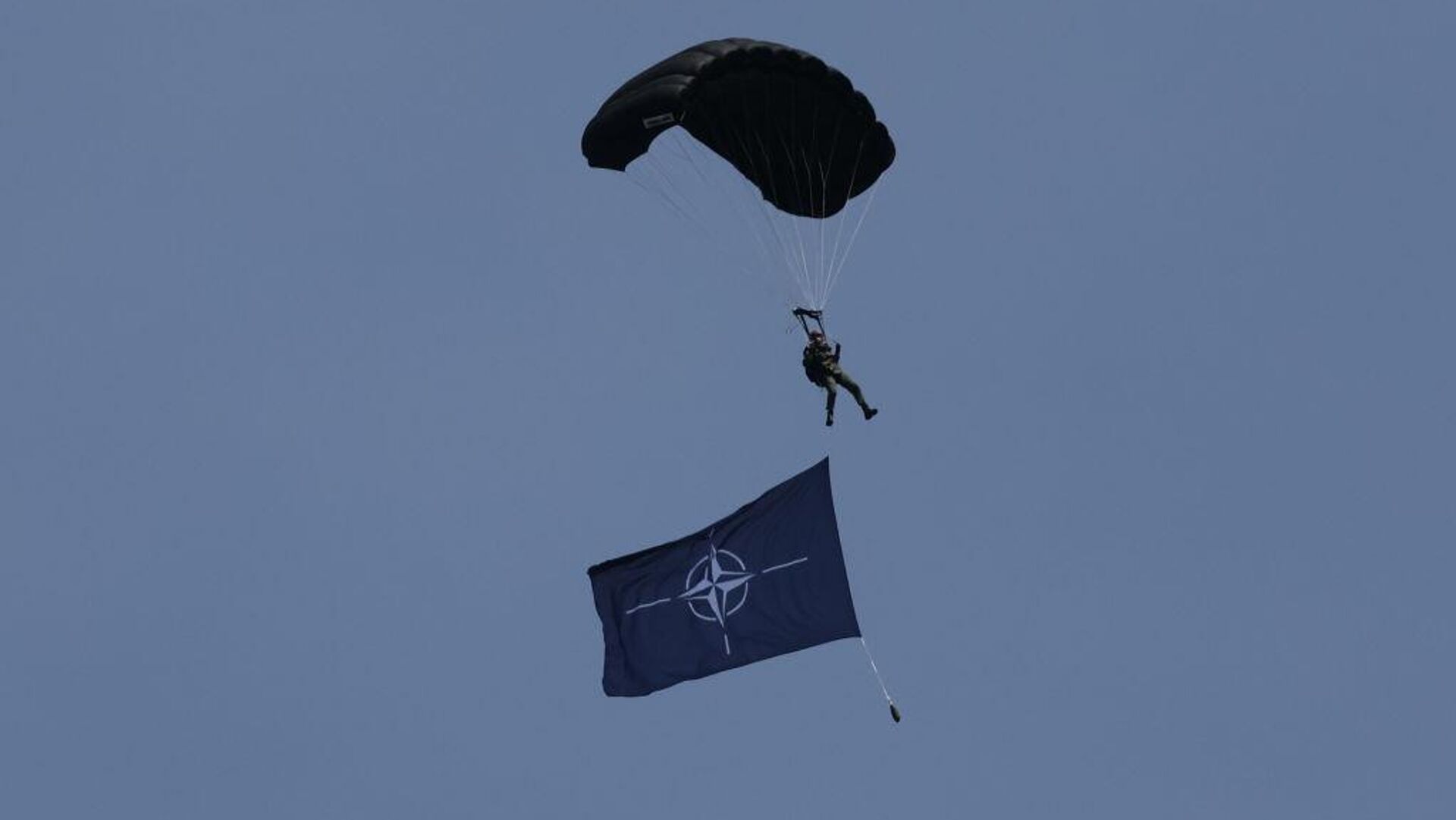 Флаг НАТО - Sputnik Беларусь, 1920, 03.03.2025
