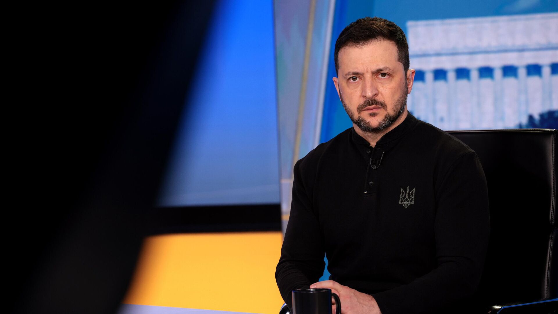 Ukrainian Refugees in Germany React to Zelensky’s Deal with Trump