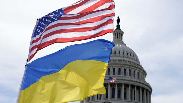 Флаги США и Украины - Sputnik Беларусь