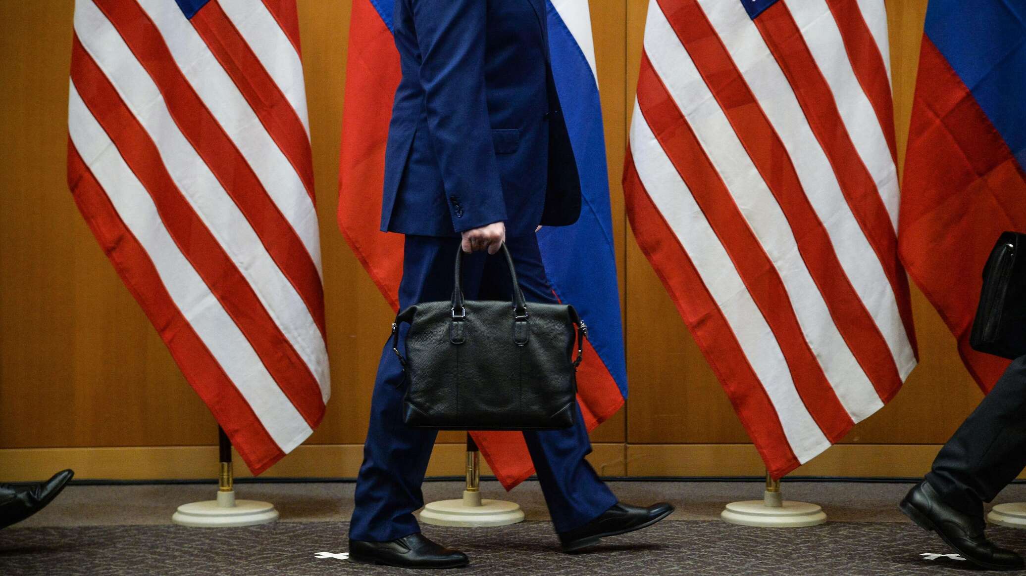 Забирайте Украину: “глубинное государство” США встало на сторону России