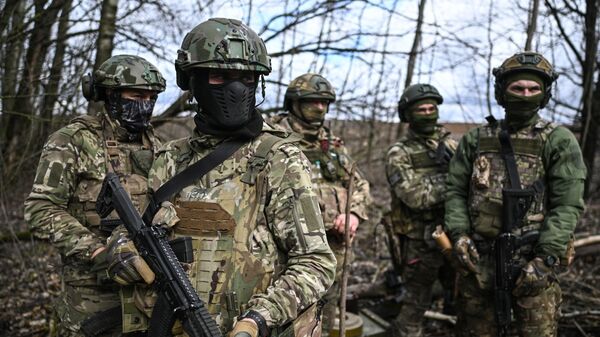 Отработка боевого слаживания подразделениями ВДВ в Курской области - Sputnik Беларусь