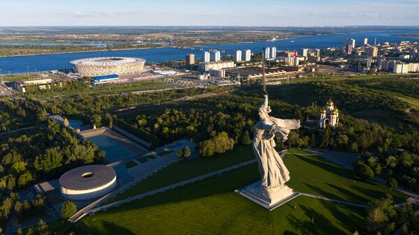 Монумент Родина-мать зовет! на Мамаевом кургане в Волгограде - Sputnik Беларусь