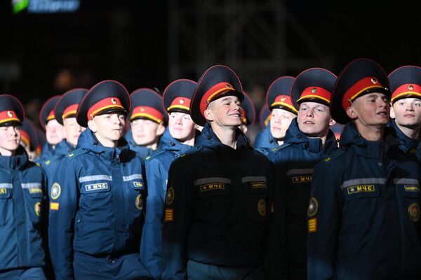 Генеральная репетиция парада в Минске Генеральная репетиция парада в Минске - Sputnik Беларусь