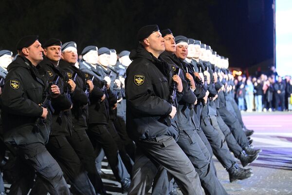 Генеральная репетиция парада в Минске Генеральная репетиция парада в Минске - Sputnik Беларусь