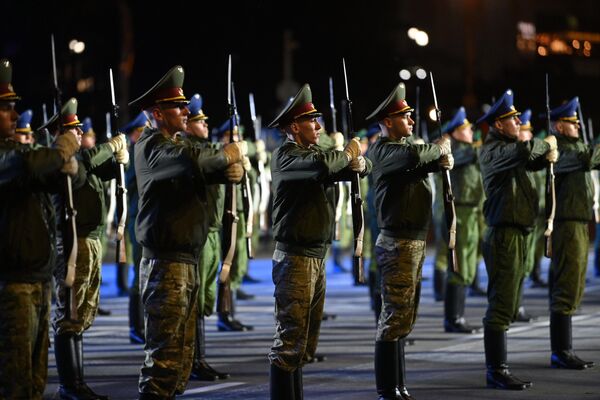 Генеральная репетиция парада в Минске Генеральная репетиция парада в Минске - Sputnik Беларусь