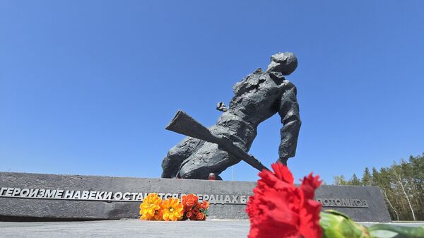 Помнік байцам штрафных падраздзяленняў, якія змагаліся на Проні ў 1943-1944 гадах - Sputnik Беларусь
