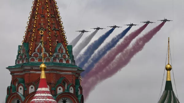 Штурмовики Су-25 на военном параде на Красной площади в Москве, посвященном 80-летию Победы в Великой Отечественной войне - Sputnik Беларусь