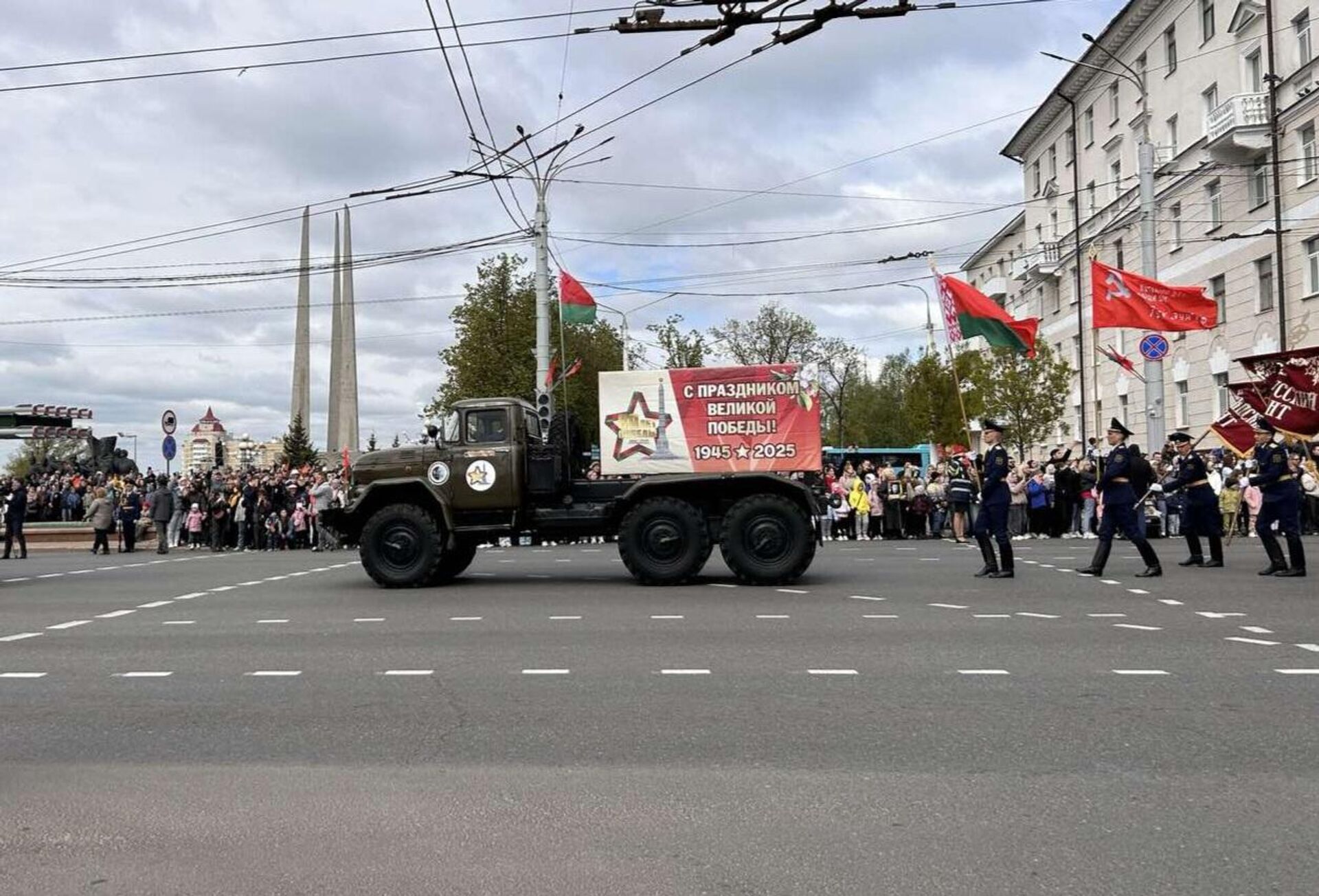 Празднование Дня Победы в Витебске Празднование Дня Победы в Витебске - Sputnik Беларусь, 1920, 09.05.2025