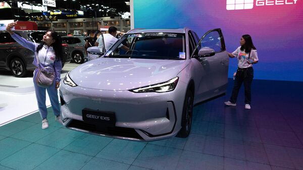 Электрический кроссовер Geely EX5 - Sputnik Беларусь