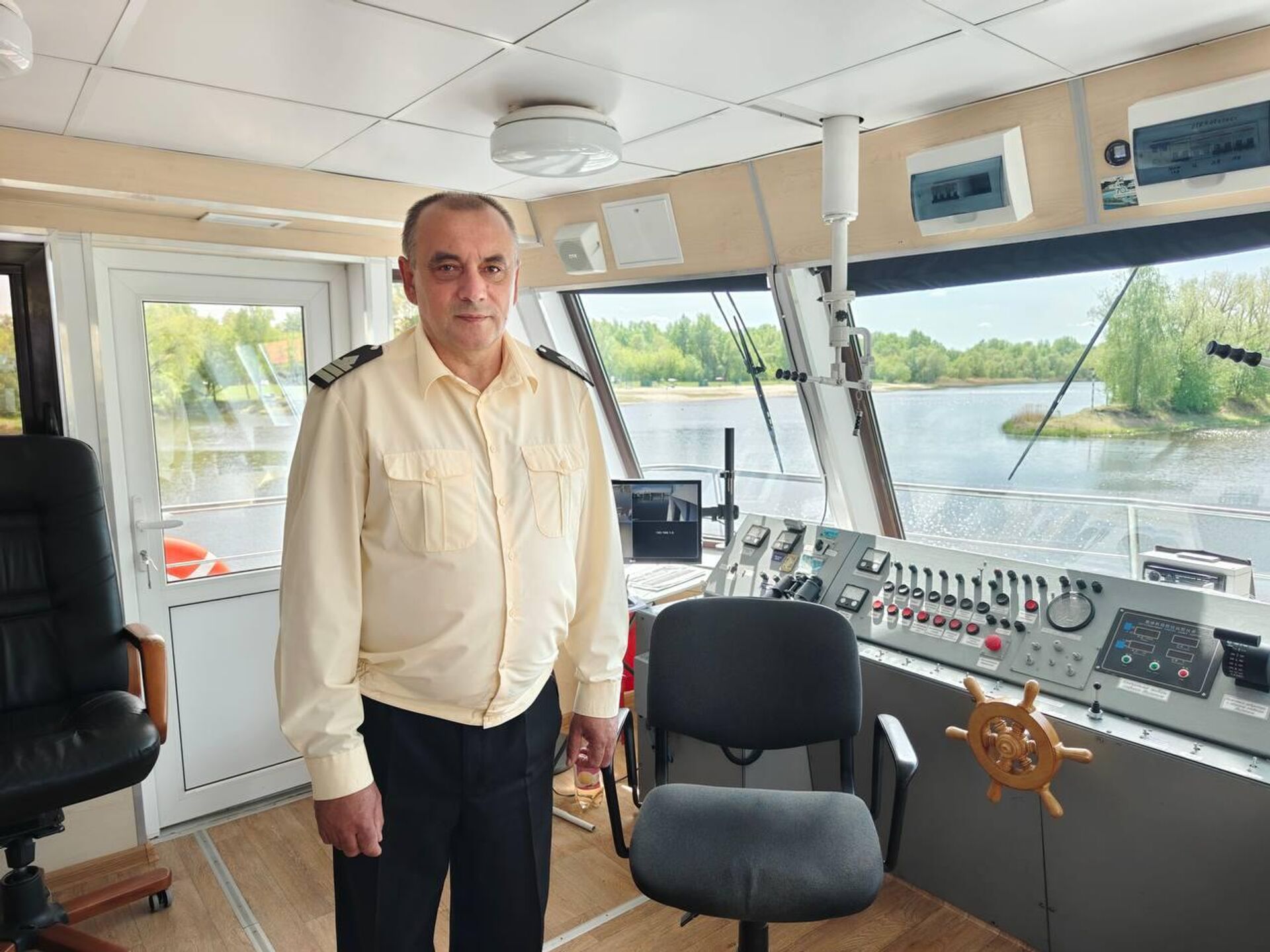 Капитан теплохода Белая Русь Геннадий Кузьминчук - Sputnik Беларусь, 1920, 15.05.2025