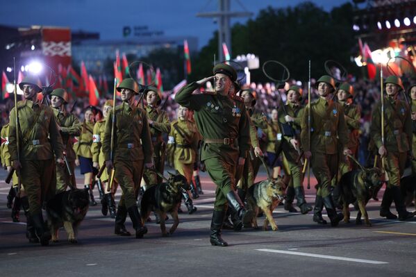 Парад Победы в Минске 9 мая 2025 года - Sputnik Беларусь