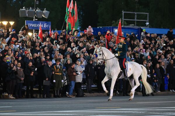 Парад 9 мая 2025 года в Минске - Sputnik Беларусь
