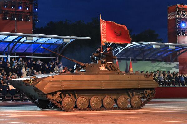 Парад 9 мая 2025 года в Минске - Sputnik Беларусь