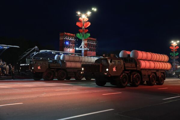 Парад 9 мая 2025 года в Минске - Sputnik Беларусь