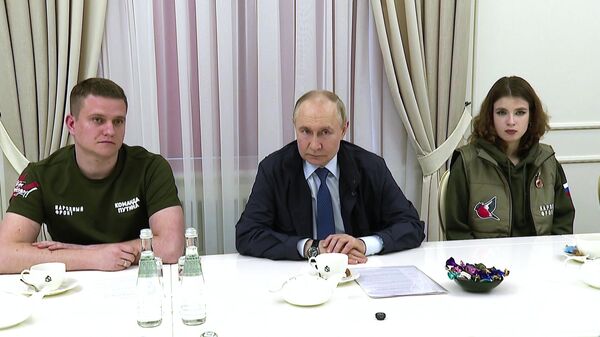 Президент Владимир Путин посетил Курскую область - Sputnik Беларусь