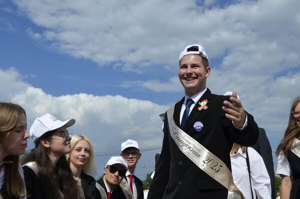 Республиканский Последний звонок в Гомеле - Sputnik Беларусь