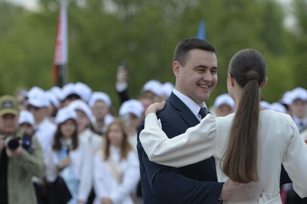 Республиканский Последний звонок в Гомеле - Sputnik Беларусь